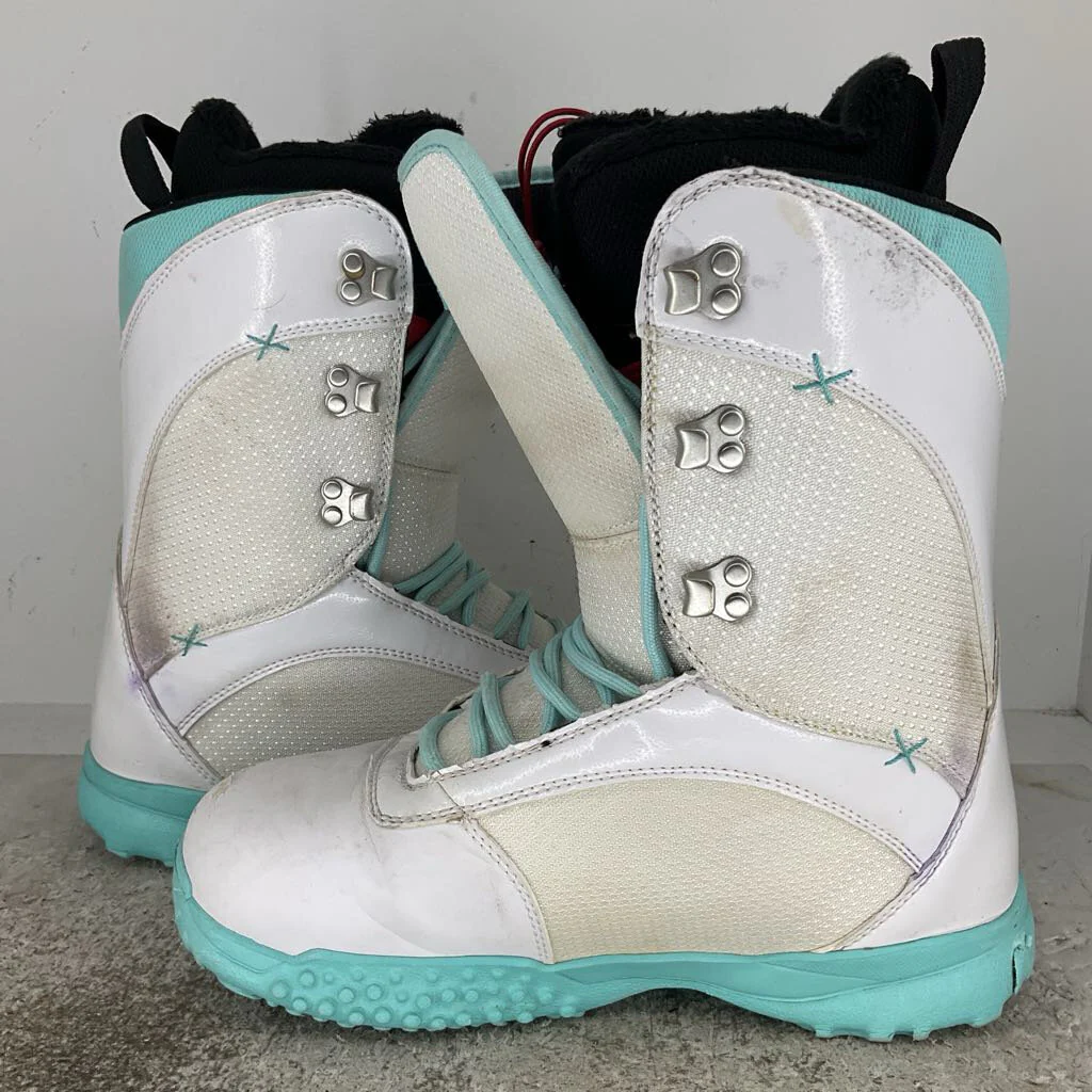 2016 DC Karma - Image 2