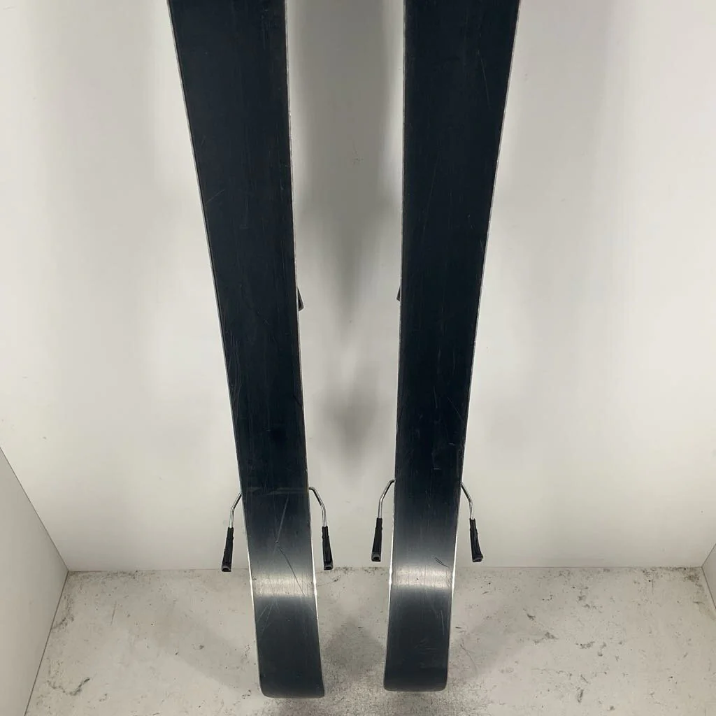 2022 Atomic Junior's Bent Chetler w/ Atomic L6 Demo Bindings - Image 8