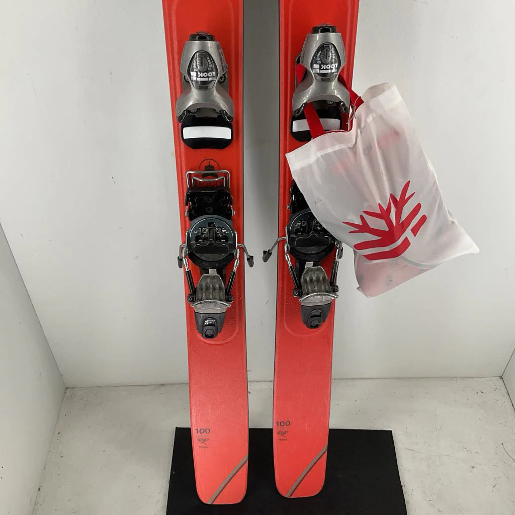 2022 DPS Pagoda 100 RP w/ Cast Freetour Pivot 15 Bindings w/ DPS Climbing Skins - Image 2