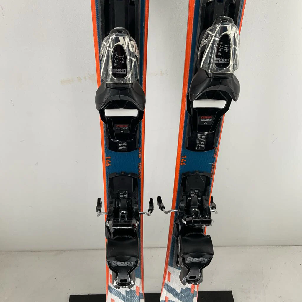 2022 Rossignol React R4 Carbon w/ Look Xpress 11 Demo Bindings - Image 5