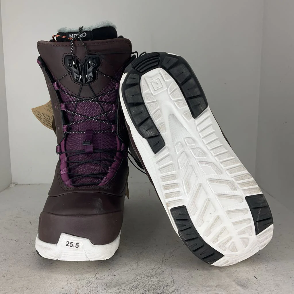 2023 Nitro Women's Crown TLS Snowboard Boots - Image 12