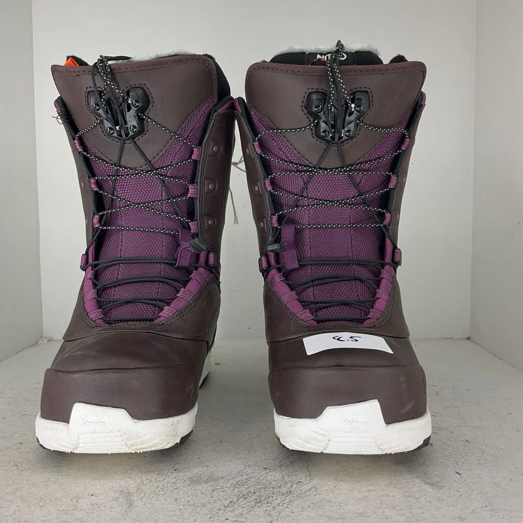2023 Nitro Women's Crown TLS Snowboard Boots - Image 15