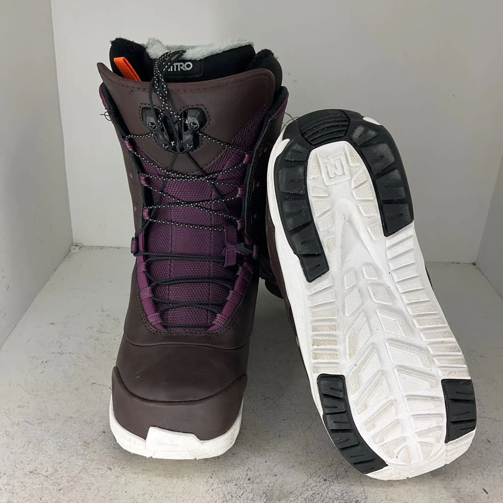 2023 Nitro Women's Crown TLS Snowboard Boots - Image 16