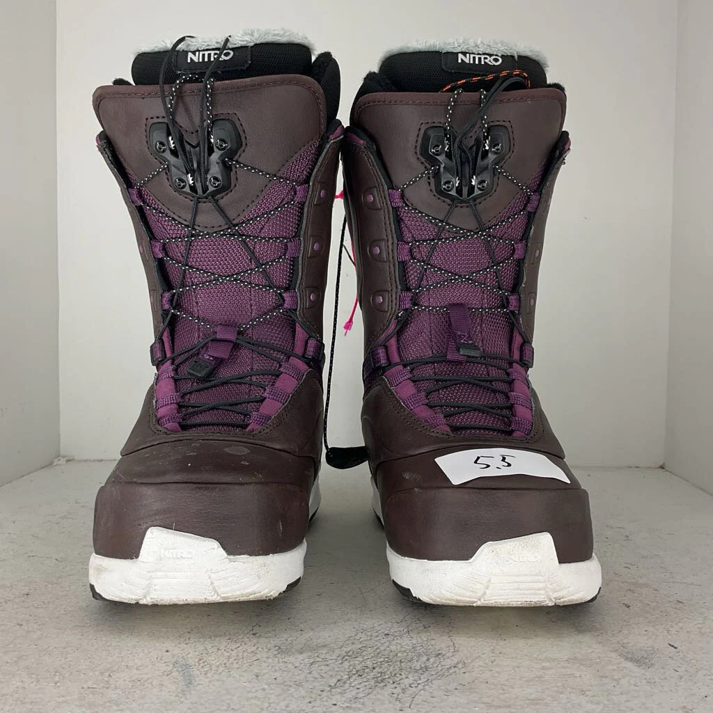 2023 Nitro Women's Crown TLS Snowboard Boots - Image 3