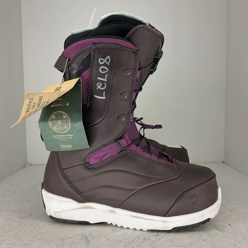 2023 Nitro Women's Crown TLS Snowboard Boots - Image 9