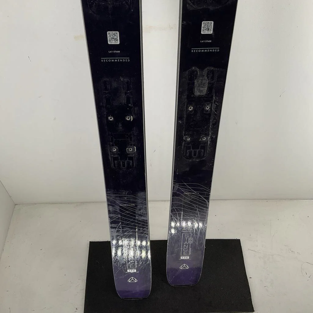 2023 Salomon Stance 88 W - Image 2