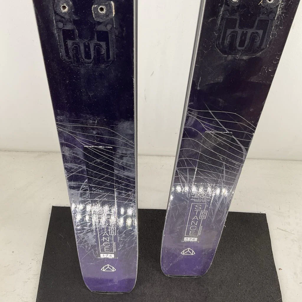 2023 Salomon Stance 88 W - Image 6