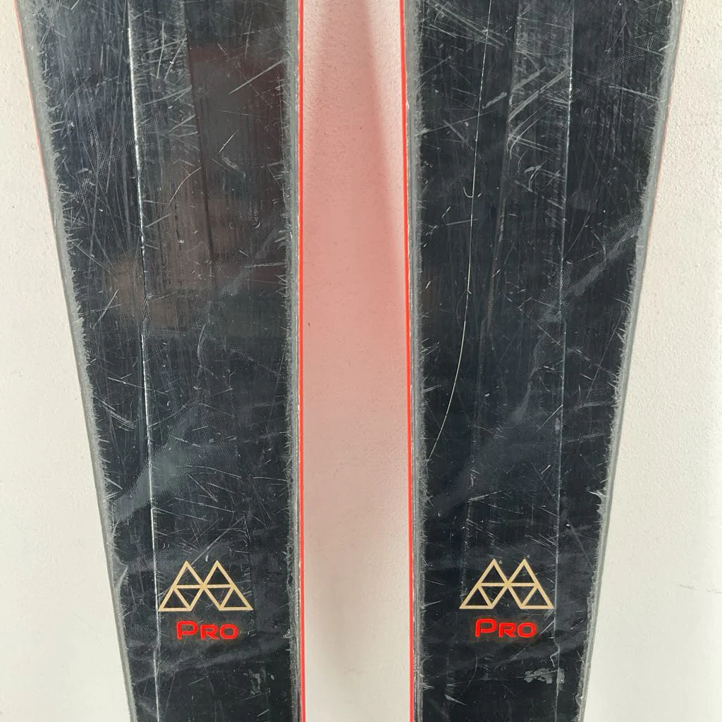 2024 Dynastar M-Pro 85 w/ Marker Griffon 13 Demo Bindings - Image 4
