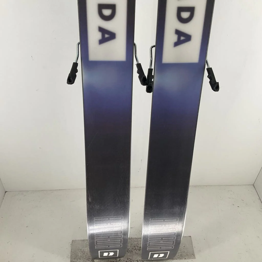 2025 Armada ARV 112 w/ Salomon Strive 13 Demo Bindings - Image 16