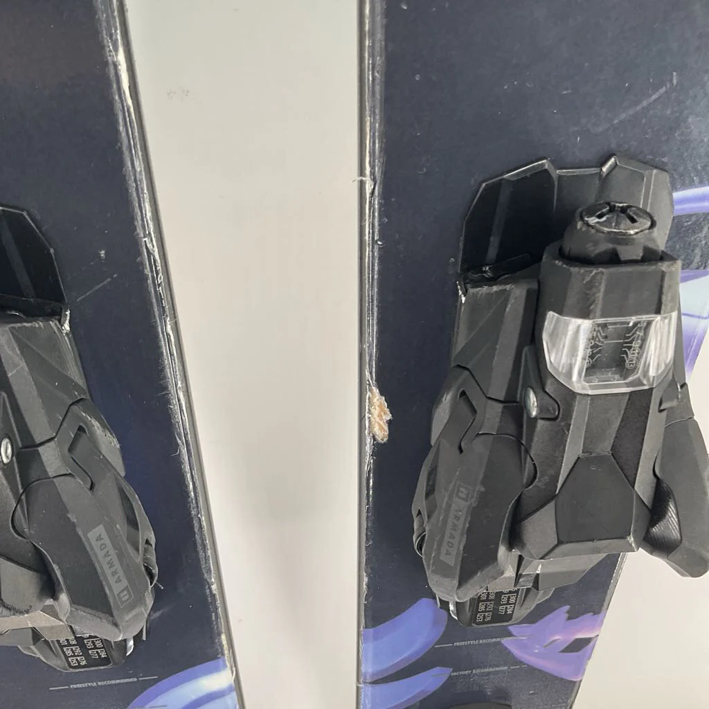 2025 Armada ARV 112 w/ Salomon Strive 13 Demo Bindings - Image 3