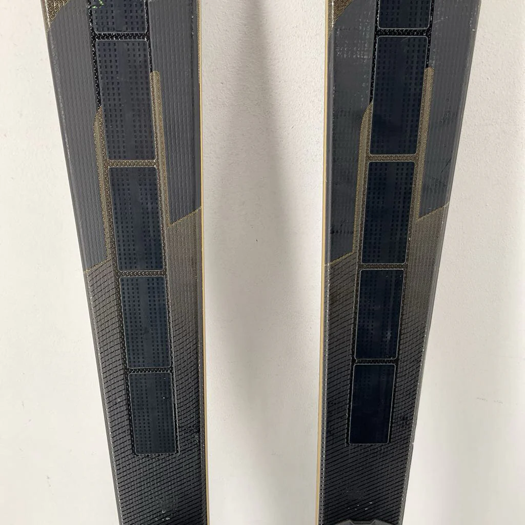 2025 Atomic Cloud C12 Revoschock w/ Atomic M 10 GW Demo Bindings - Image 4