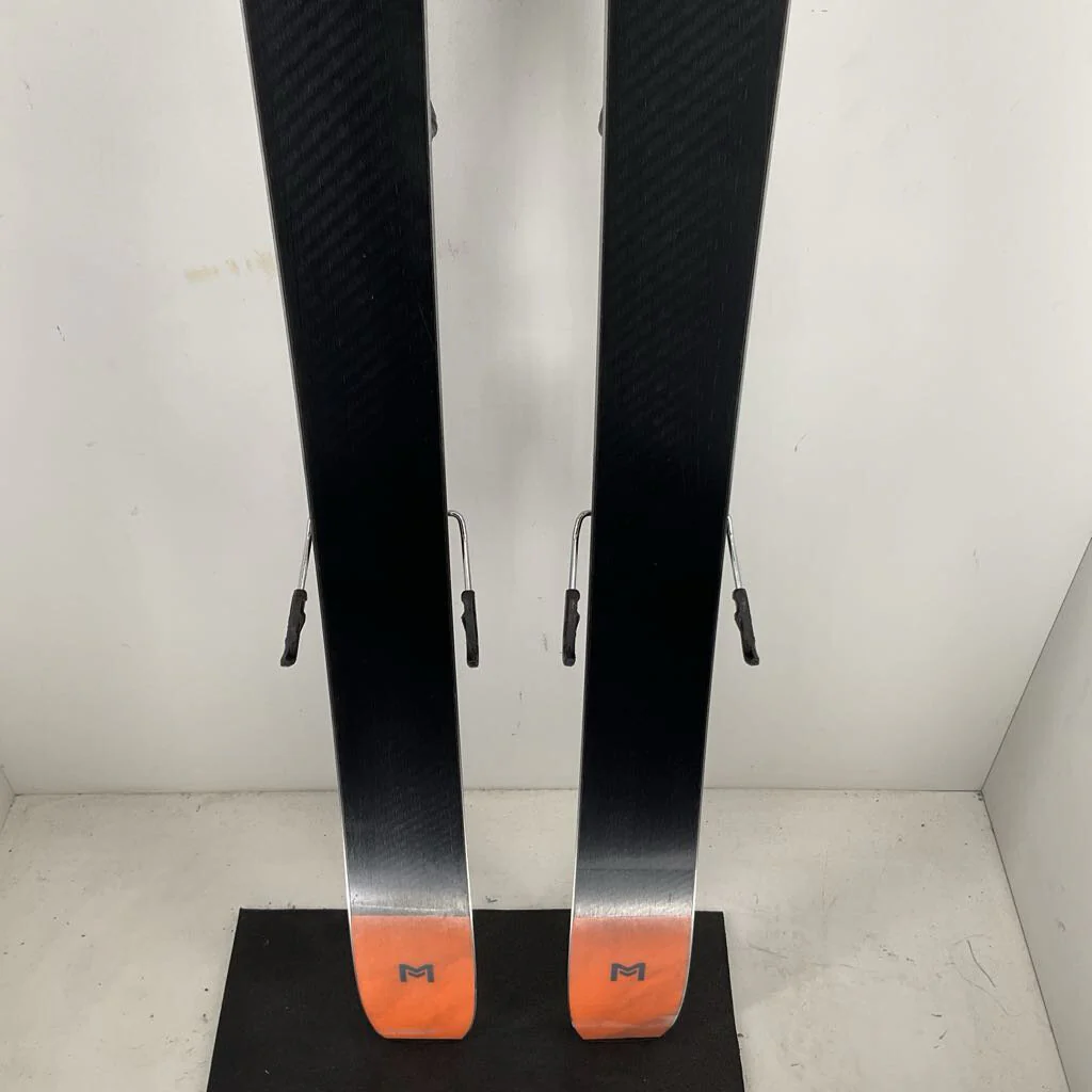2025 Atomic Maverick 95 Ti w/ Atomic Strive 11 Demo Bindings - Image 9