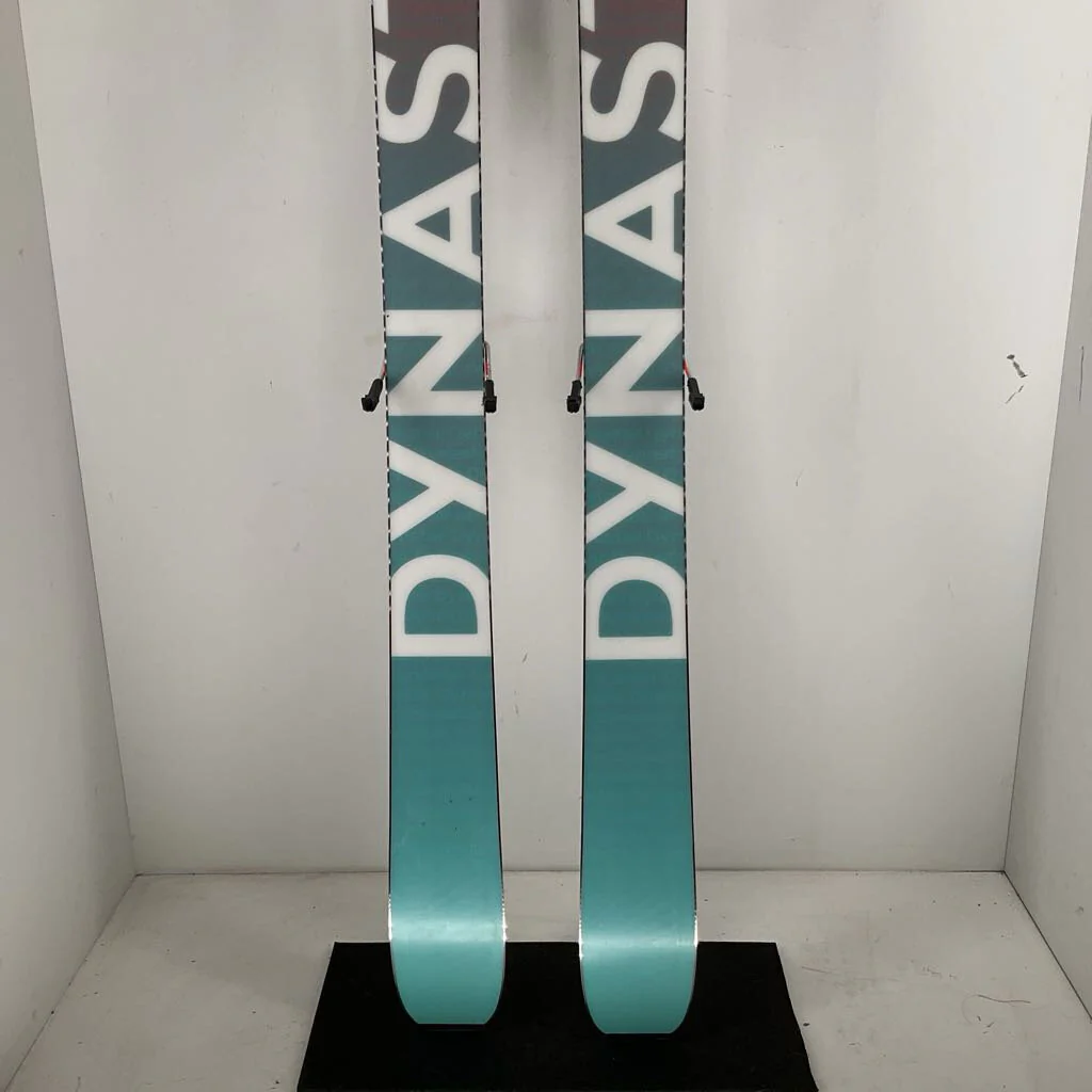 2025 Dynastar Women's M-Pro 98 w/ Look SPX 12 Demo Bindings - Image 4