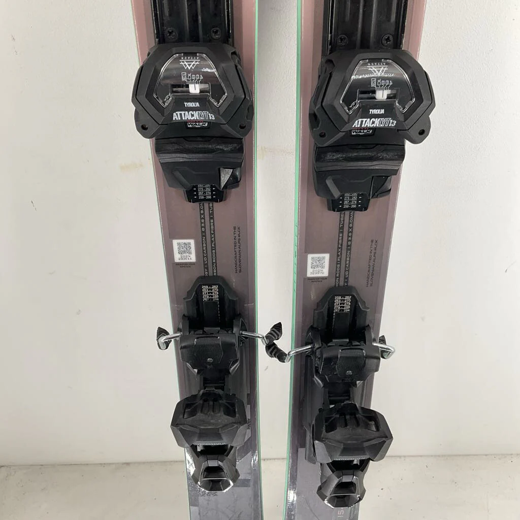 2025 Elan Women's Ripstick 94 w/ Elan Attack 11 Demo Bindings - Image 41