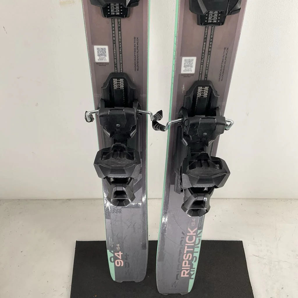 2025 Elan Women's Ripstick 94 w/ Elan Attack 11 Demo Bindings - Image 42