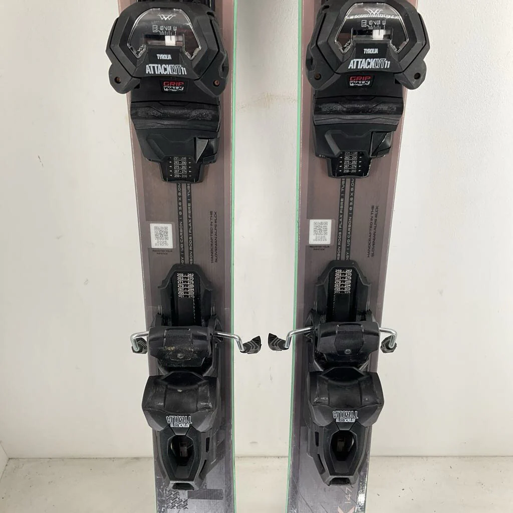 2025 Elan Women's Ripstick 94 w/ Elan Attack 11 Demo Bindings - Image 5