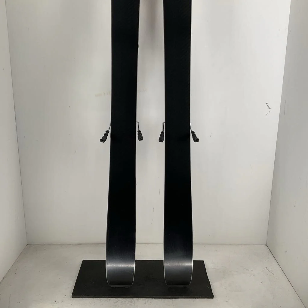 2025 Elan Women's Ripstick 94 w/ Elan Attack 11 Demo Bindings - Image 76