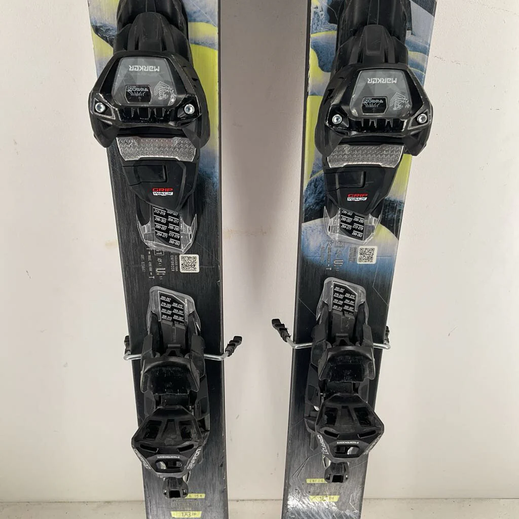 2025 Nordica Enforcer 104 w/ Marker Griffon 13 Demo Bindings - Image 13