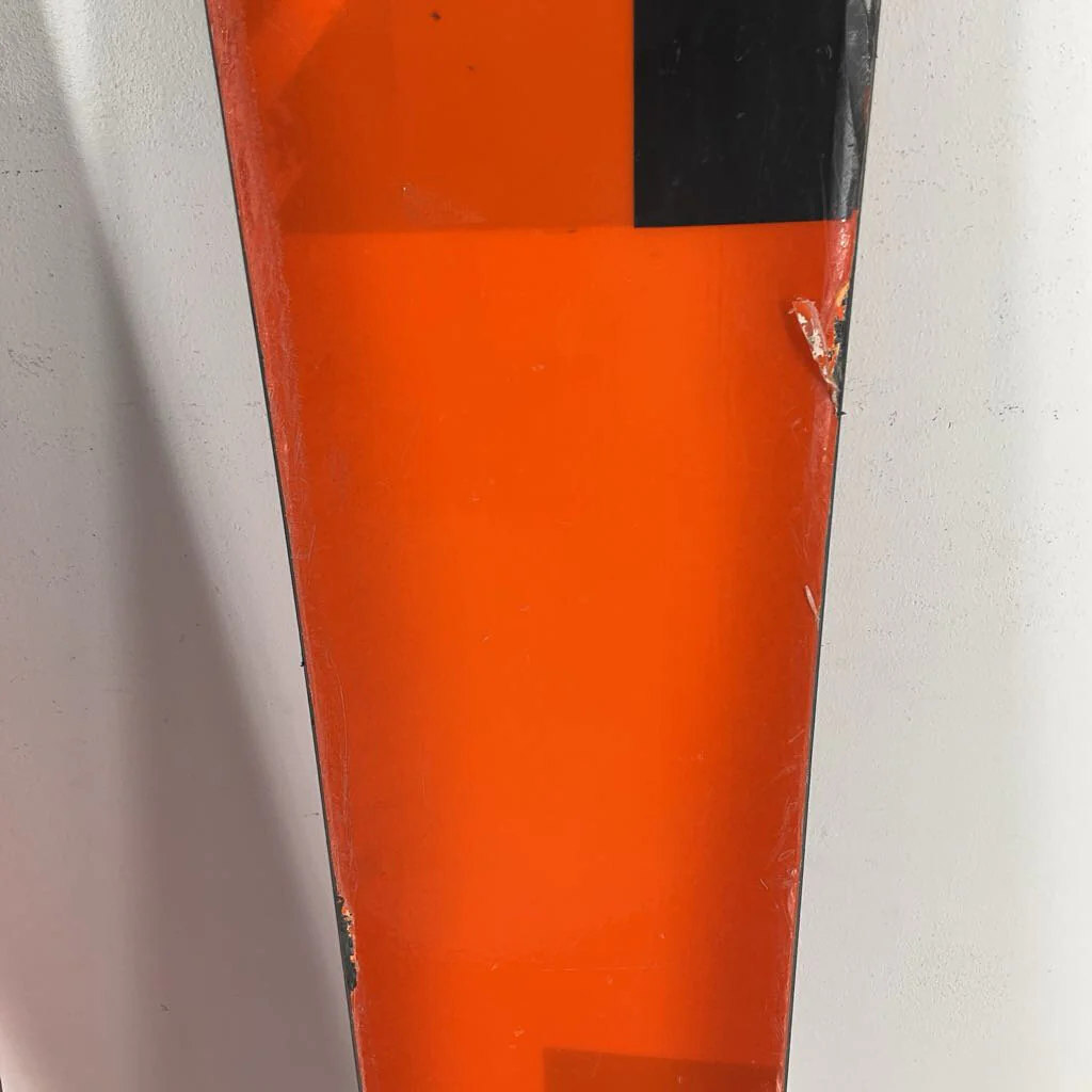 2025 Salomon QST 106 w/ Salomon Strive 13 Demo Bindings - Image 137