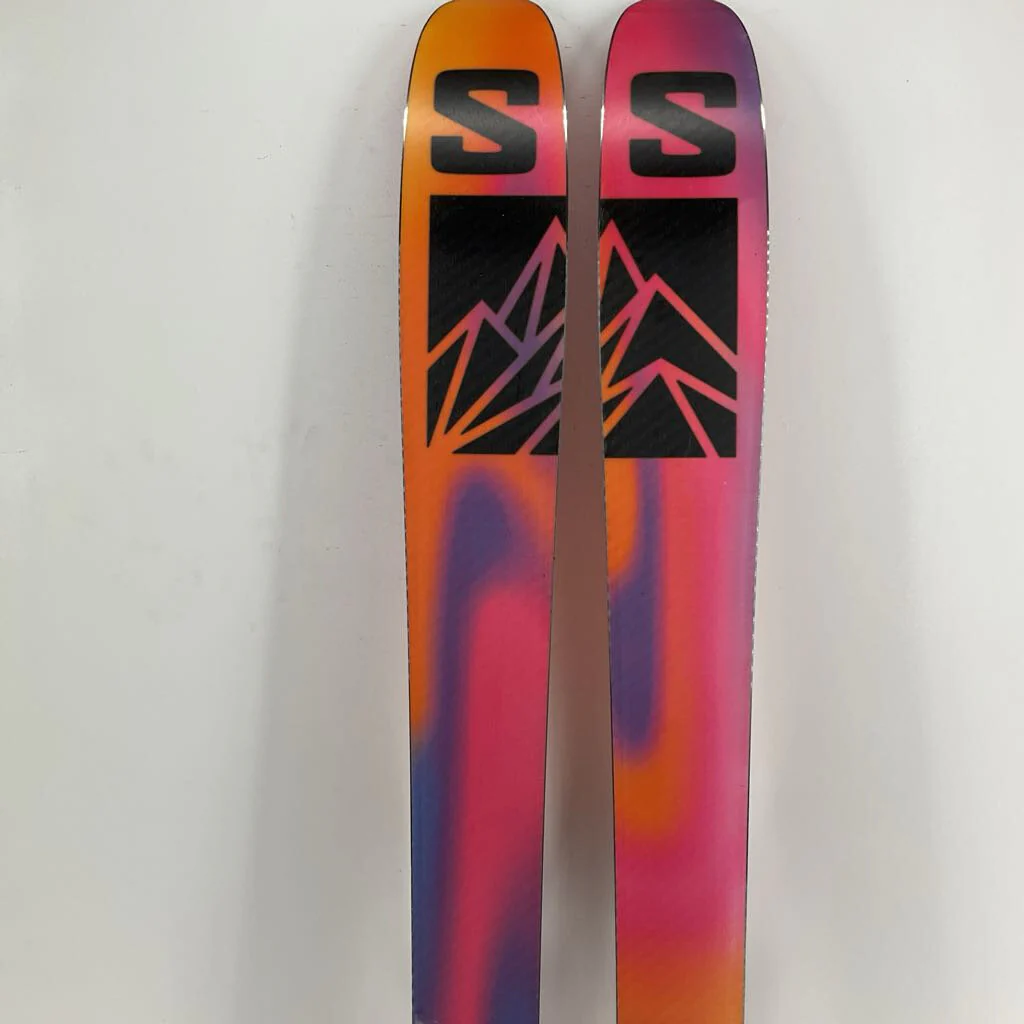 2025 Salomon QST 106 w/ Salomon Strive 13 Demo Bindings - Image 208