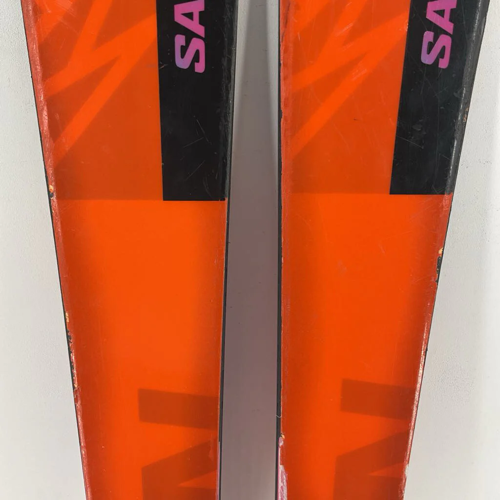 2025 Salomon QST 106 w/ Salomon Strive 13 Demo Bindings - Image 70