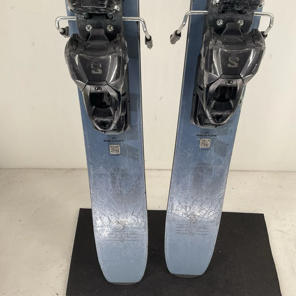 2025 Salomon QST 92 w/ Salomon M11 Demo Bindings *topsheet damage* - Image 14