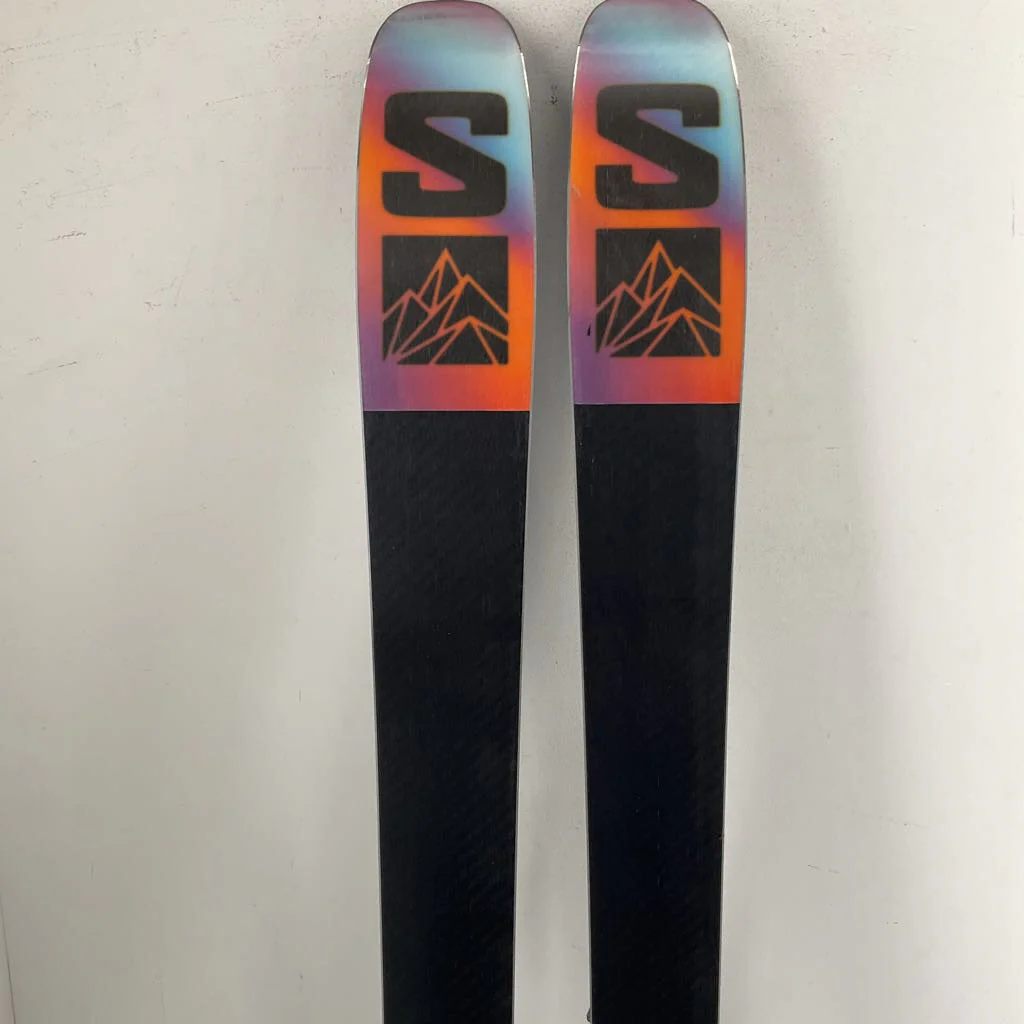 2025 Salomon QST 92 w/ Salomon M11 Demo Bindings *topsheet damage* - Image 15
