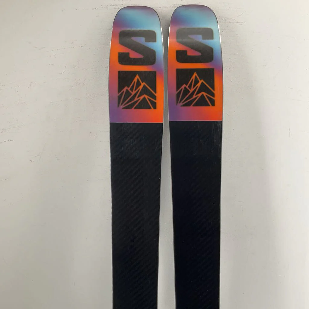 2025 Salomon QST 92 w/ Salomon M11 Demo Bindings *topsheet damage* - Image 23