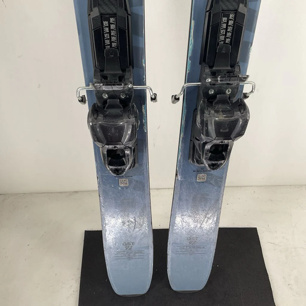 2025 Salomon QST 92 w/ Salomon M11 Demo Bindings *topsheet damage* - Image 6