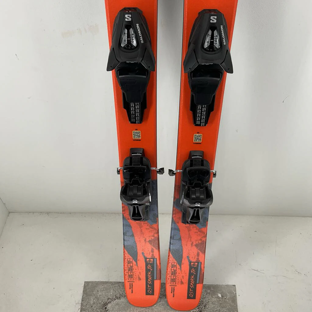 2025 Salomon QST Spark JR Ski w/ C5 GW Bindings - Image 3