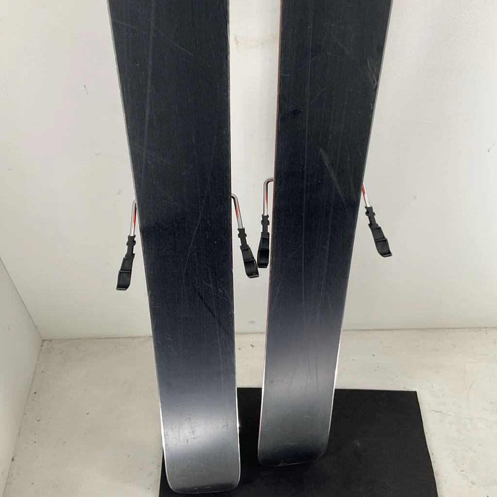 2025 Volkl Mantra 102 w/ Marker Jester 16 Bindings - Image 4