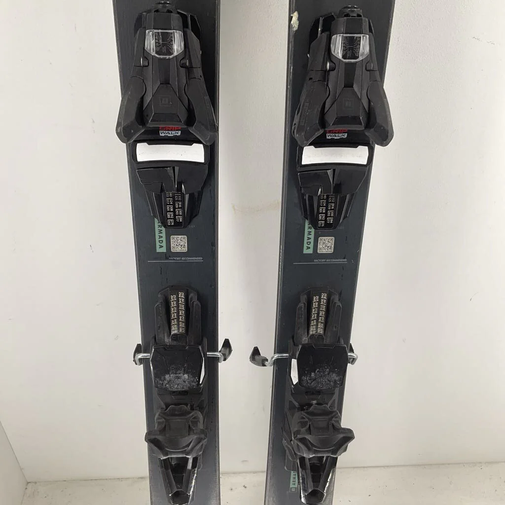 2026 Armada Declivity 92 Ti w/ Armada Strive 13 Demo Bindings *topsheet damage* - Image 5