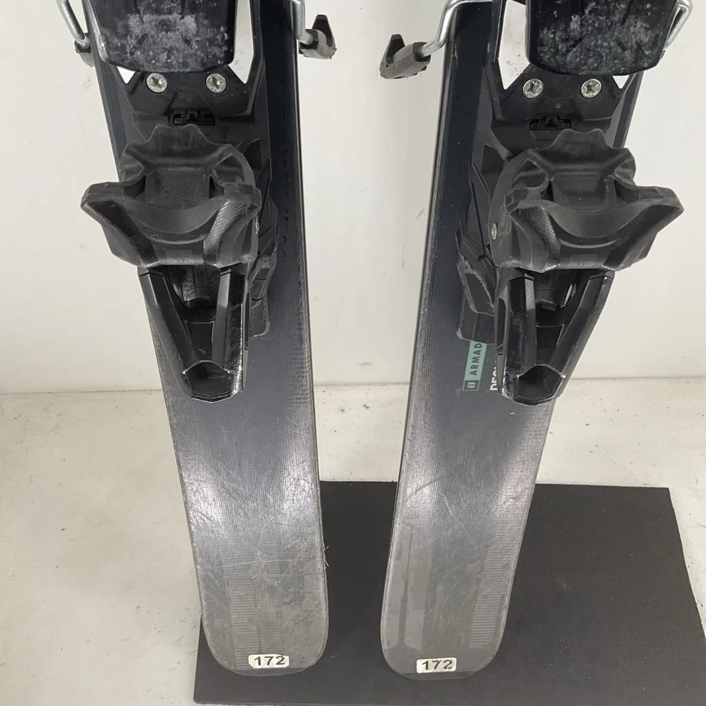 2026 Armada Declivity 92 Ti w/ Armada Strive 13 Demo Bindings *topsheet damage* - Image 6