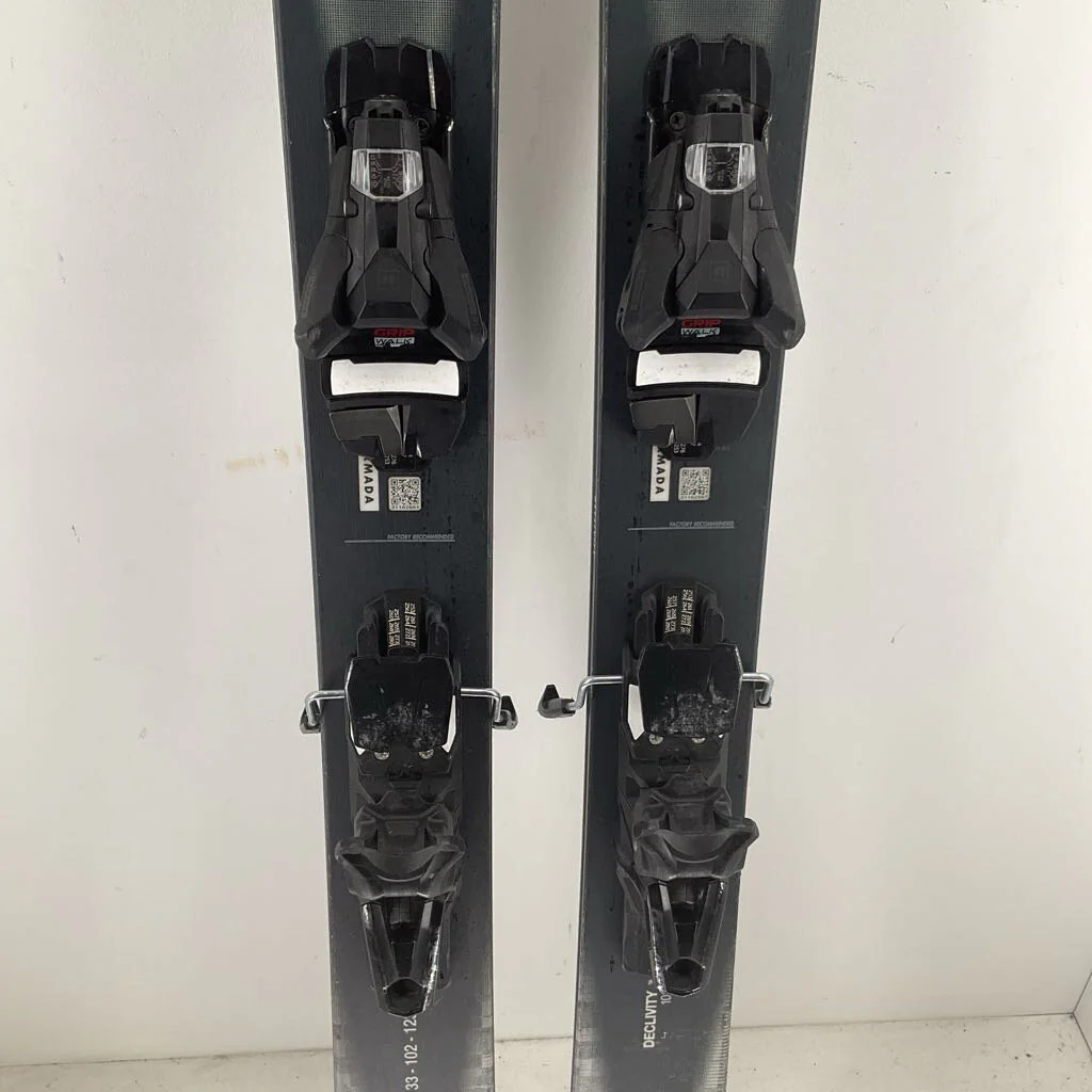 2026 Armada Declivity X 102 w/ Armada Strive 13 Demo Bindings - Image 5