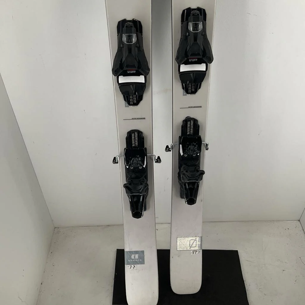 2026 Armada Stranger 100 w/ Armada Strive 13 Demo Bindings - Image 2