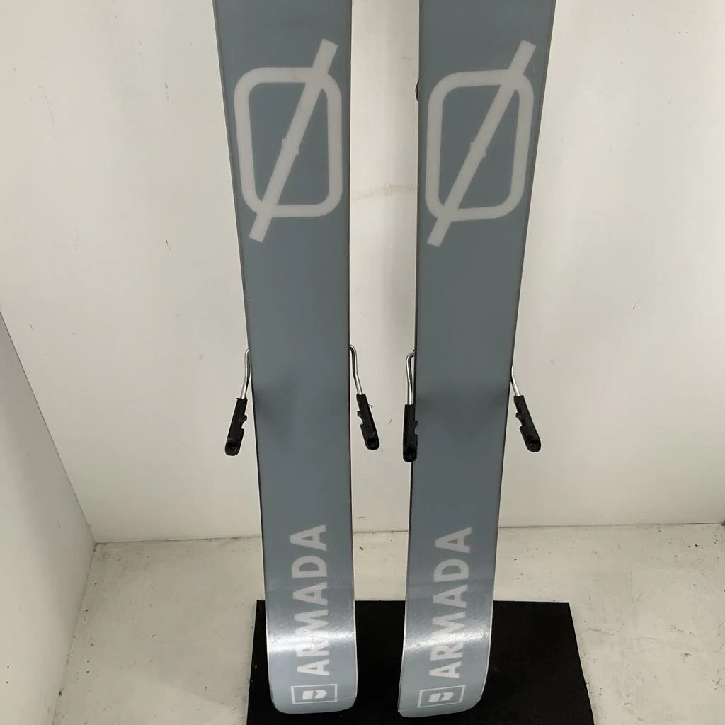 2026 Armada Stranger 100 w/ Armada Strive 13 Demo Bindings - Image 8