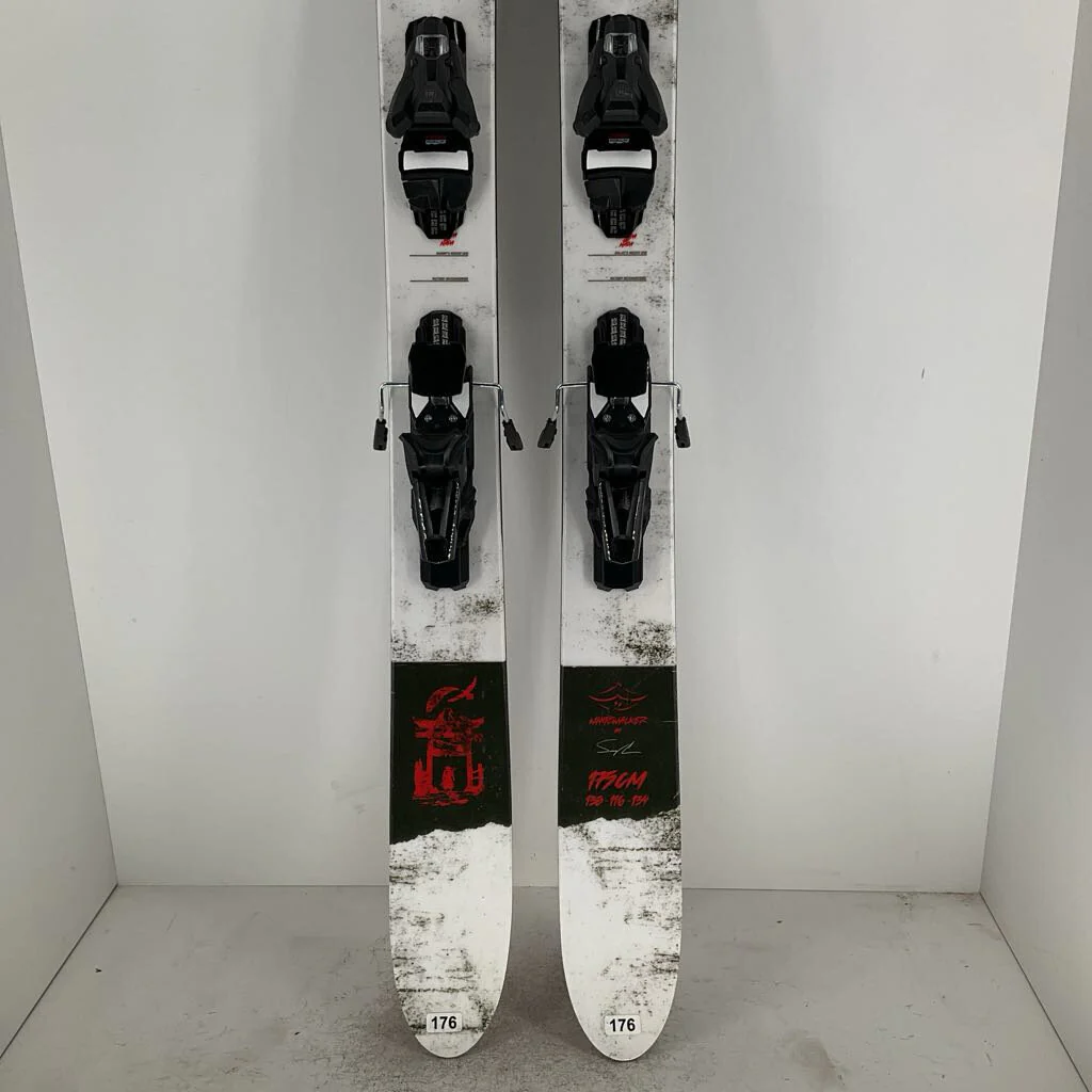 2026 Armada Whitewalker 116 w/ Armada Strive 13 Demo Bindings - Image 2