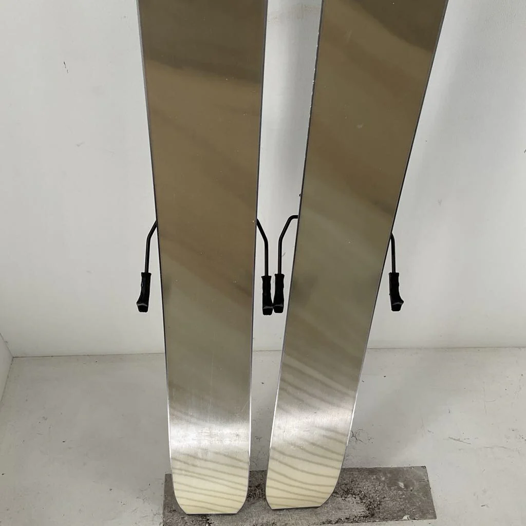 2026 Atomic Women's Backland 101 w/ Atomic Shift2 10 Bindings - Image 8