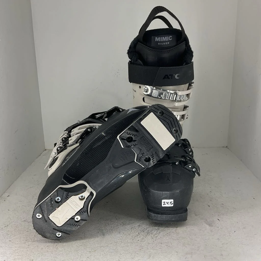 2026 Atomic Women's Hawx Magna 95 GW - Image 8