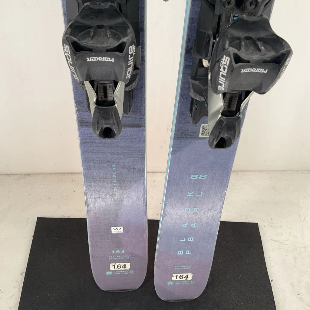 2026 Blizzard Women's Black Pearl 88 w/ Marker Squire 11 TCX Demo Bindings *topsheet damage* - Image 28