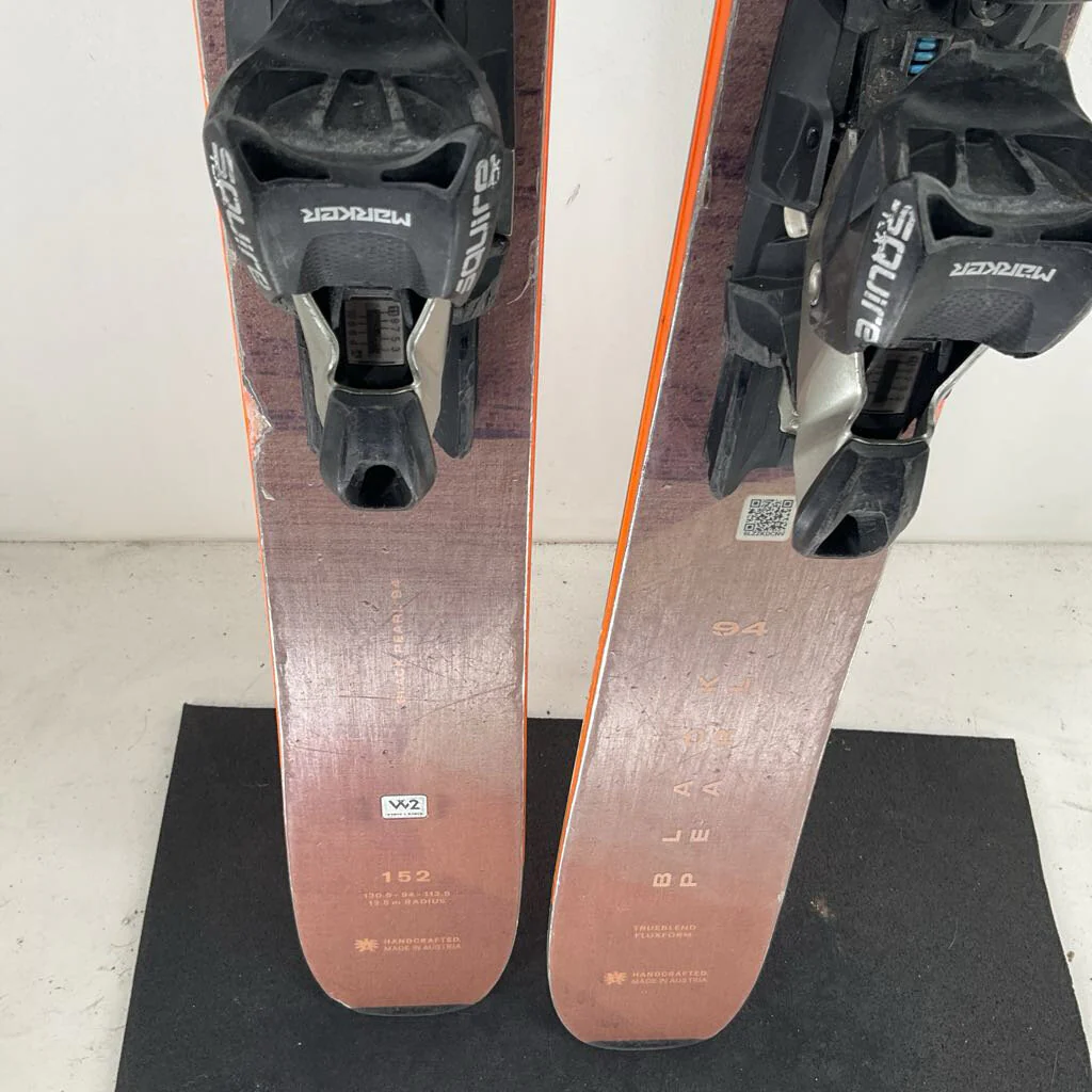 2026 Blizzard Women's Black Pearl 94 w/ Marker Squire 11 TCX Demo Bindings *topsheet damage* - Image 14