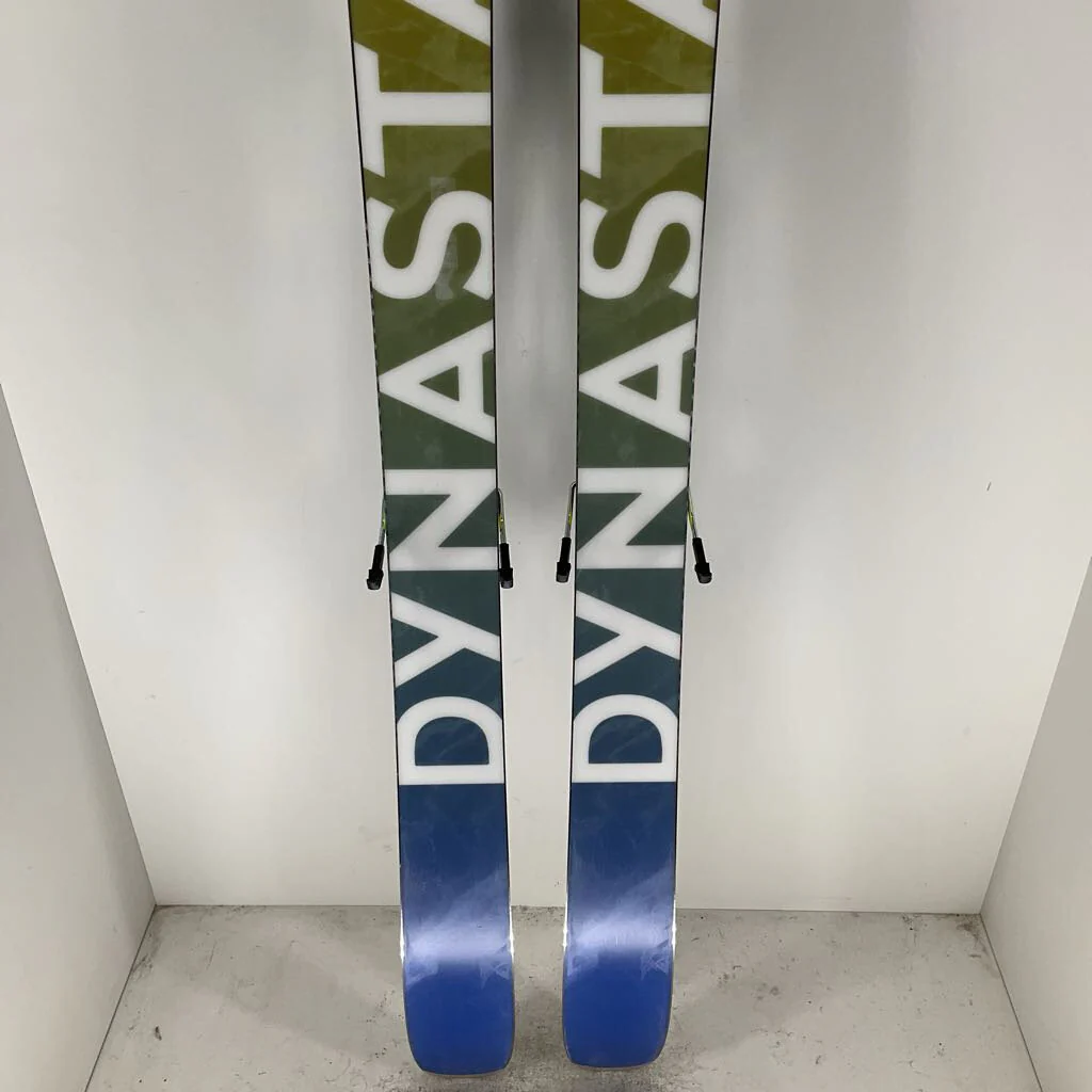 2026 Dynastar M-Free 100 w/ Look SPX 12 Demo Bindings - Image 8