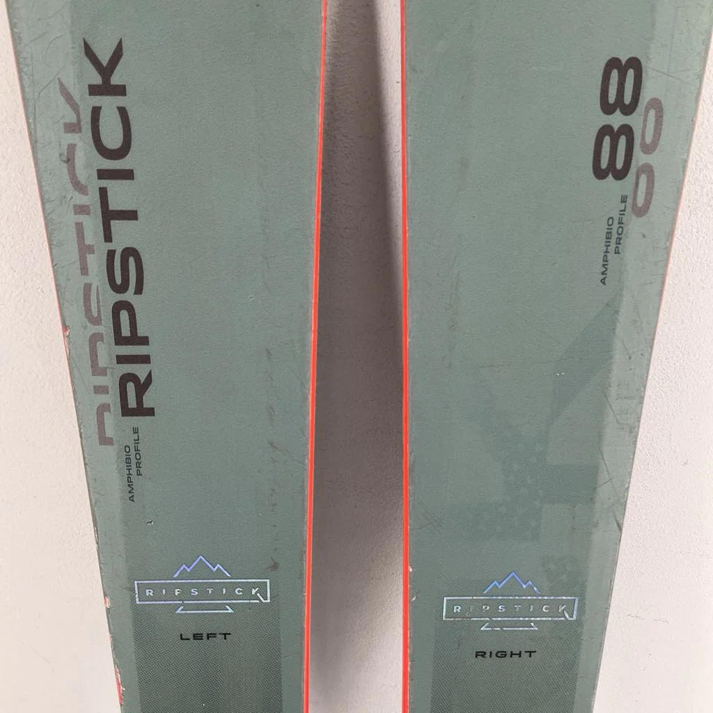 2026 Elan Ripstick 88 w/ Tyrolia Attack LYT 11 Demo Bindings *Topsheet Damage* - Image 4