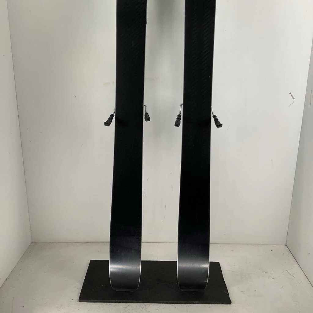 2026 Elan Ripstick 96 w/ Tyrolia Attack 13 Demo Bindings *Topsheet damage* - Image 4