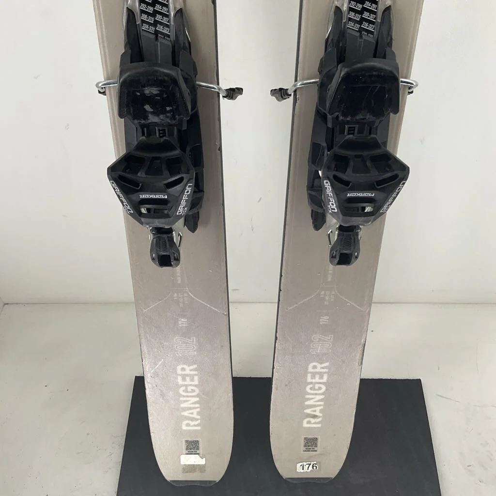 2026 Fischer Ranger 102 w/ Marker Griffon 13 Demo Bindings - Image 14