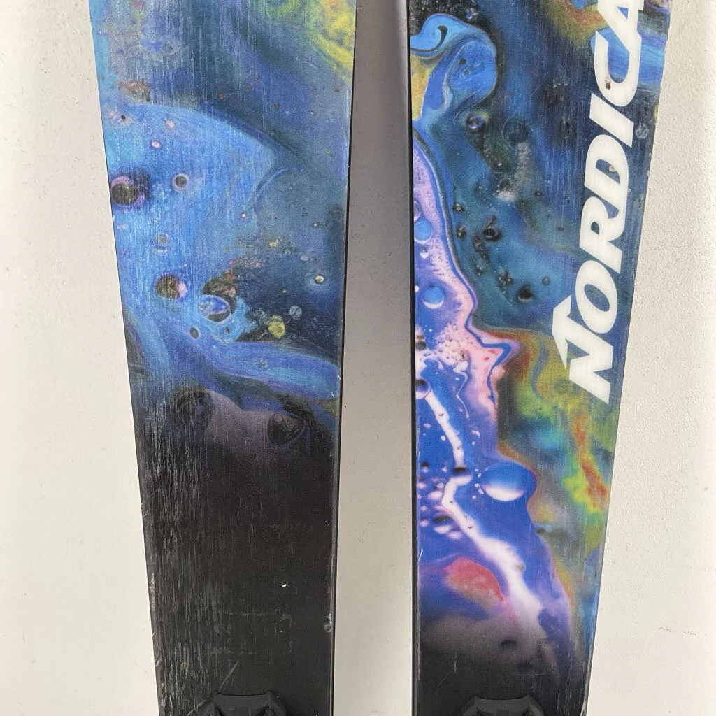 2026 Nordica Unleashed 98 CA w/ Marker Griffon 13 Demo Bindings - Image 12