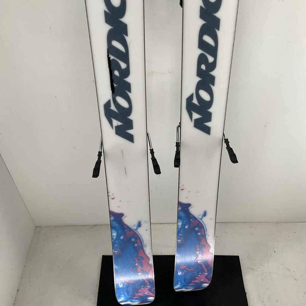 2026 Nordica Unleashed 98 CA w/ Marker Griffon 13 Demo Bindings - Image 24