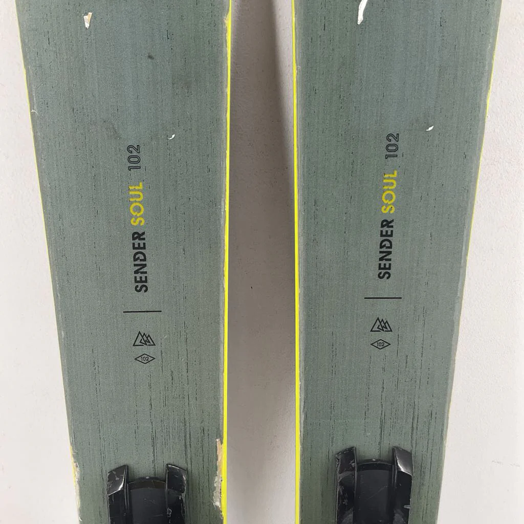 2026 Rossignol Sender Soul 102 w/ Look NX 12 Demo Bindings *Topsheet Damage* - Image 4