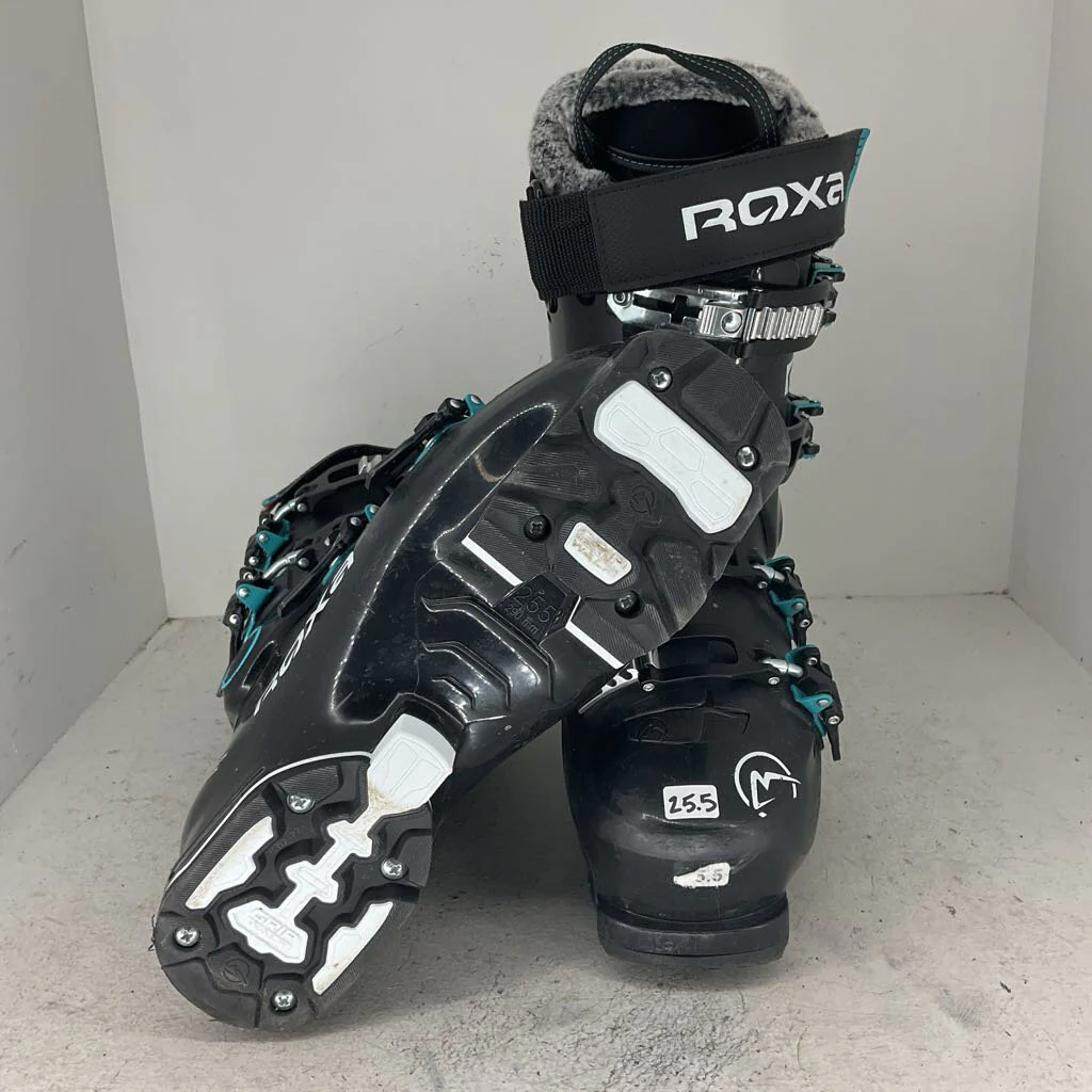 2026 Roxa Women's RFit HV 75 GW - Image 16