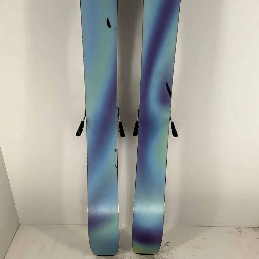 2026 Salomon QST 100 w/ Salomon Strive 13 Demo Bindings - Image 13